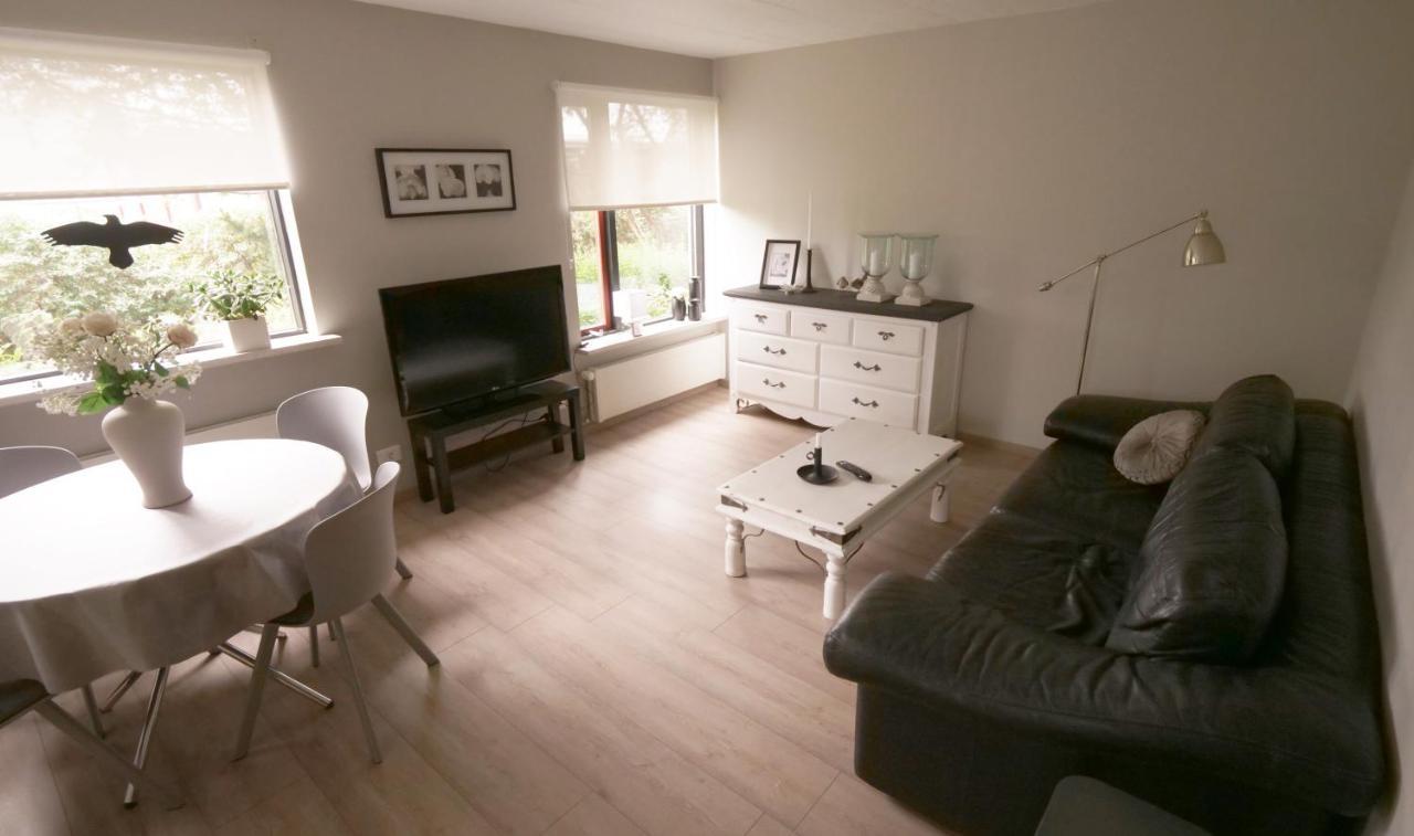 Manahlid Apartment Akureyri Esterno foto
